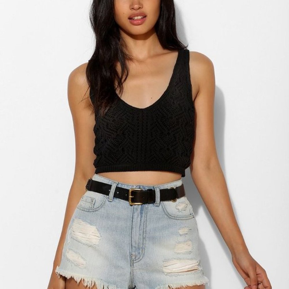 Urban Outfitters BDG Dree High Rise Cheeky Distressed Shorts Women’s sz 25W Wash